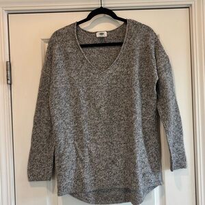 Old Navy Gray Knit Sweater